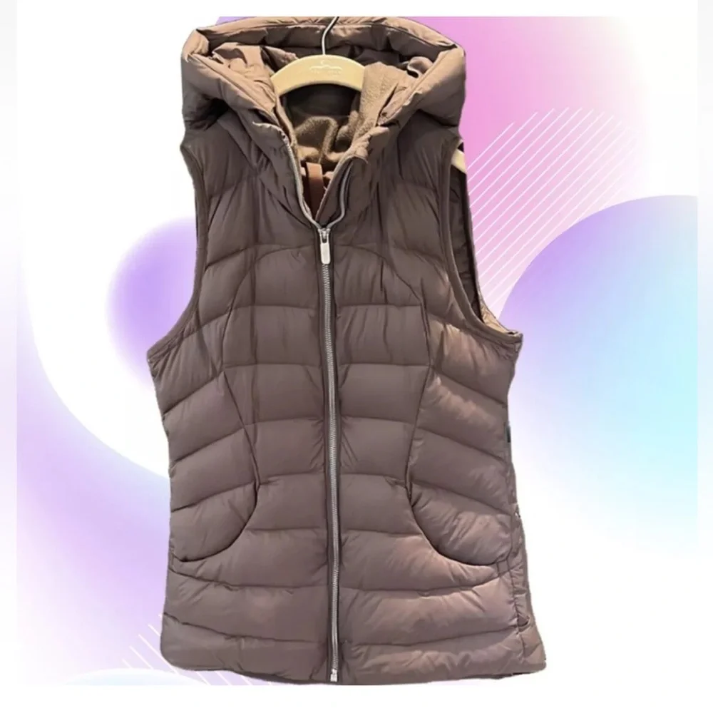 Lululemon Pack It Down Vest
Mauve Stone-NWOT-Sz 4 - Picture 10 of 12